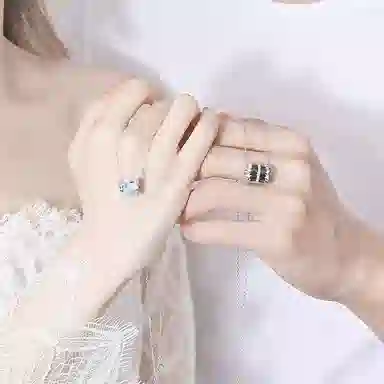 TRVMOE S925