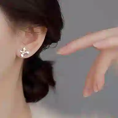TRVMOE ins