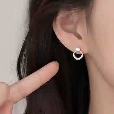 TRVMOE ins 999