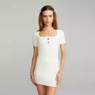 NANA JACQUELINE T