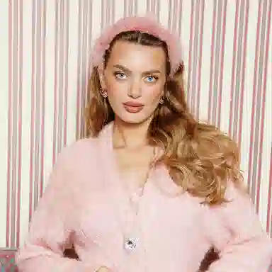 NANA JACQUELINE