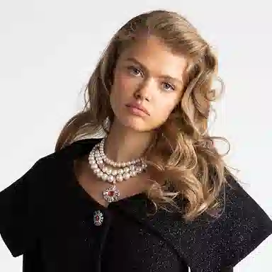 NANA JACQUELINE