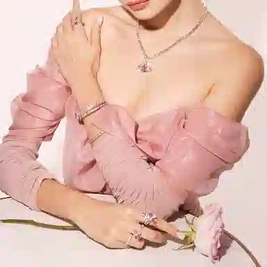 NANA JACQUELINE