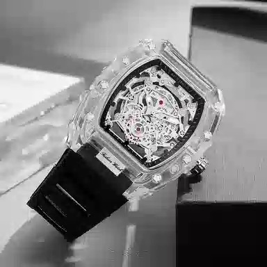 Katie Ermilio 30 KE23081130