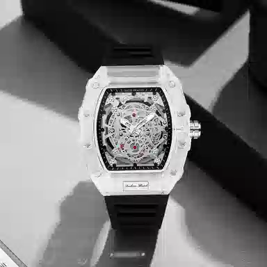 Katie Ermilio 30 KE23081130