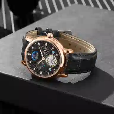 Katie Ermilio 42 KE-Y162QS