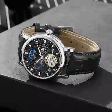 Katie Ermilio 42 KE-Y162QS