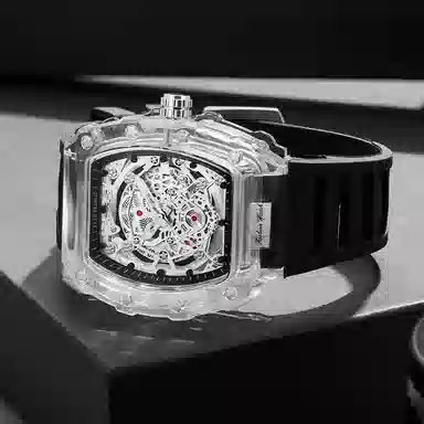 Katie Ermilio 30 KE23081130