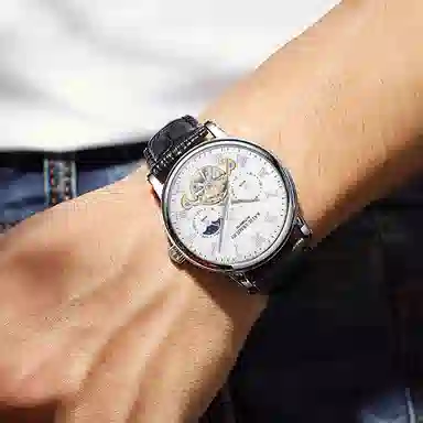 Katie Ermilio 42 KE-4320YIQ