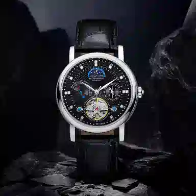 Katie Ermilio 42 KE-Y162QS