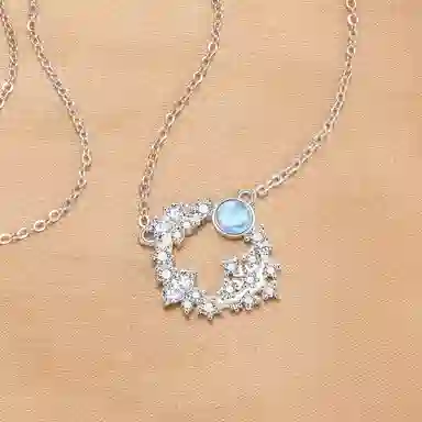 恋朵 小众设计 蝴蝶雪花 爆闪锁骨链 合金 项链 女款