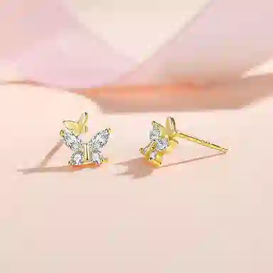 999