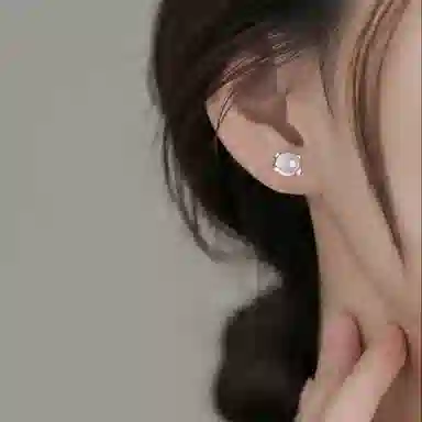 恋朵 时尚可爱 小熊猫 玉髓 耳钉 女款