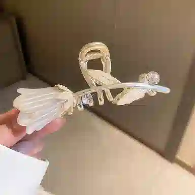 贯古今 原来是银杏叶呀 蝴蝶郁金香鲨鱼夹盘发抓夹 合金 发夹 女款