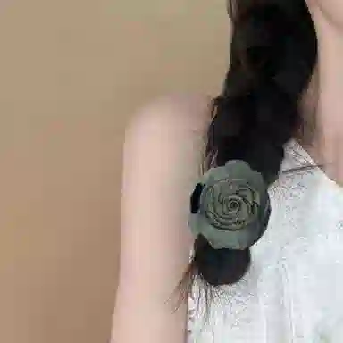 贯古今 墨绿色玫瑰花时尚鲨鱼后脑勺高级感盘 布艺 发夹 女款