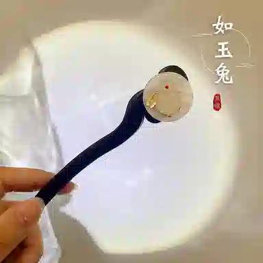 贯古今 古风步摇流苏玉兔新中式百搭后脑勺高级感时尚钗子盘发汉服配饰头饰 木制 发簪 女款