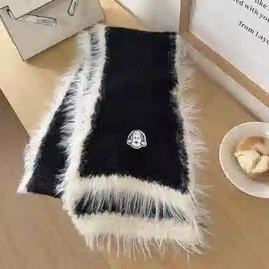 SNOOPY Colorful Dot Scarf