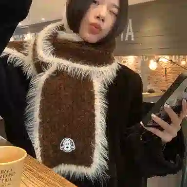 SNOOPY Colorful Dot Scarf