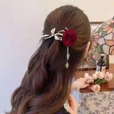 贯古今 夏季银色玫瑰后脑勺气质一字鲨鱼夹高级感 合金 发夹 女款