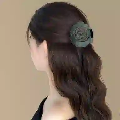 贯古今 墨绿色玫瑰花时尚鲨鱼后脑勺高级感盘 布艺 发夹 女款