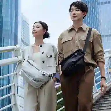 PIERRE CARDIN Magic Pocket