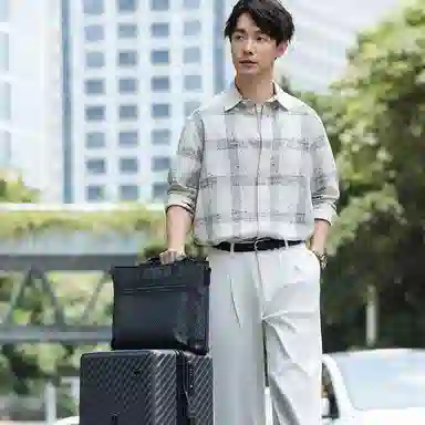 PIERRE CARDIN PVC
