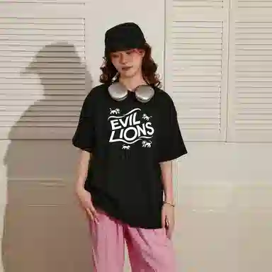 Evil lions T