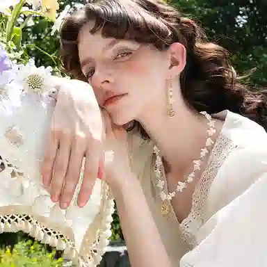 Eternelle