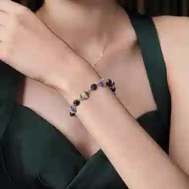 Eternelle