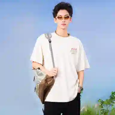 88rising T