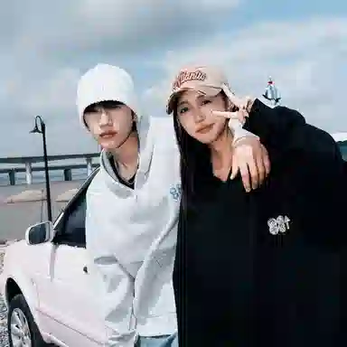 88rising LOGO
