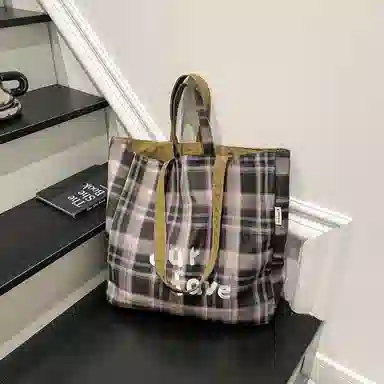 MOWAP Tote
