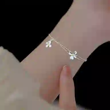 S925