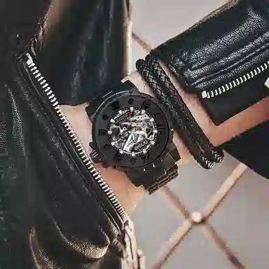 ANGIE PRESENT WATCH