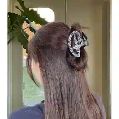 LIKIO Hair Clip