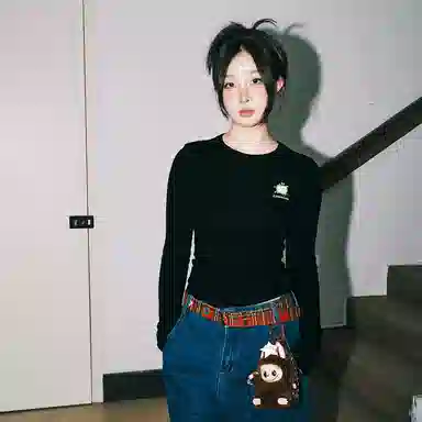 LEMANISM T