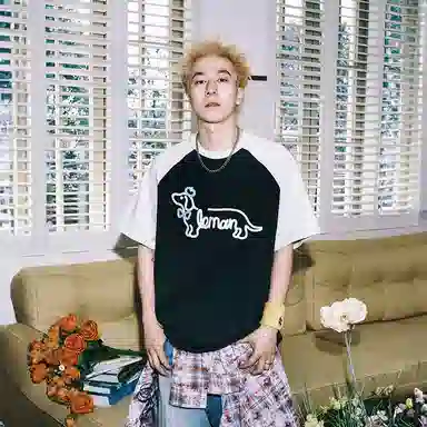 LEMANISM T