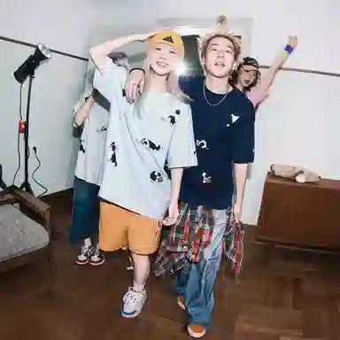 LEMANISM T