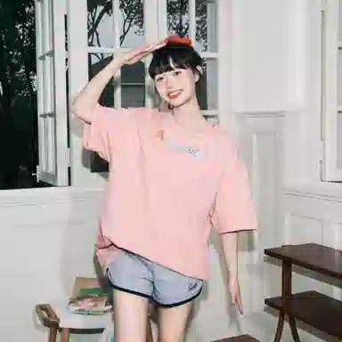 LEMANISM T