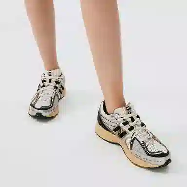 New Balance NB 1906R