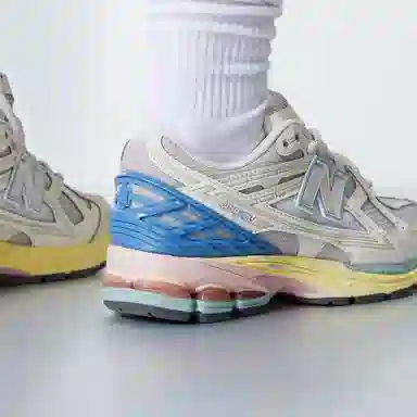 New Balance NB 1906R