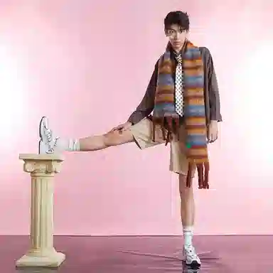 New Balance 530 White Silver Navy