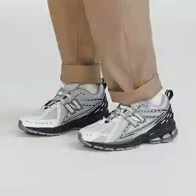 New Balance NB 1906R