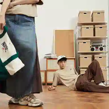 New Balance 9060 Driftwood