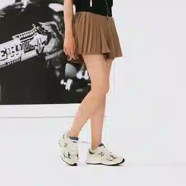 New Balance 2002R Beige