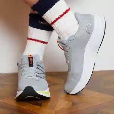 New Balance FuelCell Propel v4