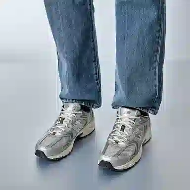 New Balance 530 Light Grey