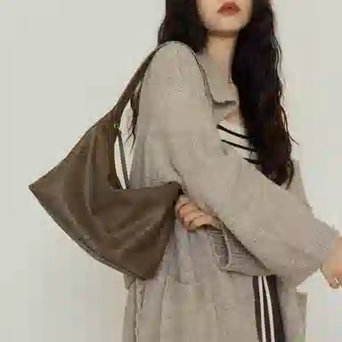 LOSEA 2025 PU