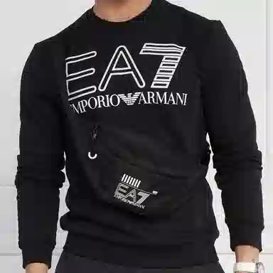 EMPORIO ARMANI FW23 EA7 Logo