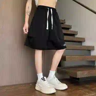 稻草人 美式基础款夏季薄款五分裤纯色山系户外褶皱抽绳系带学院风穿搭舒适透气简约百搭宽松阔腿运动休闲短裤 男女同款